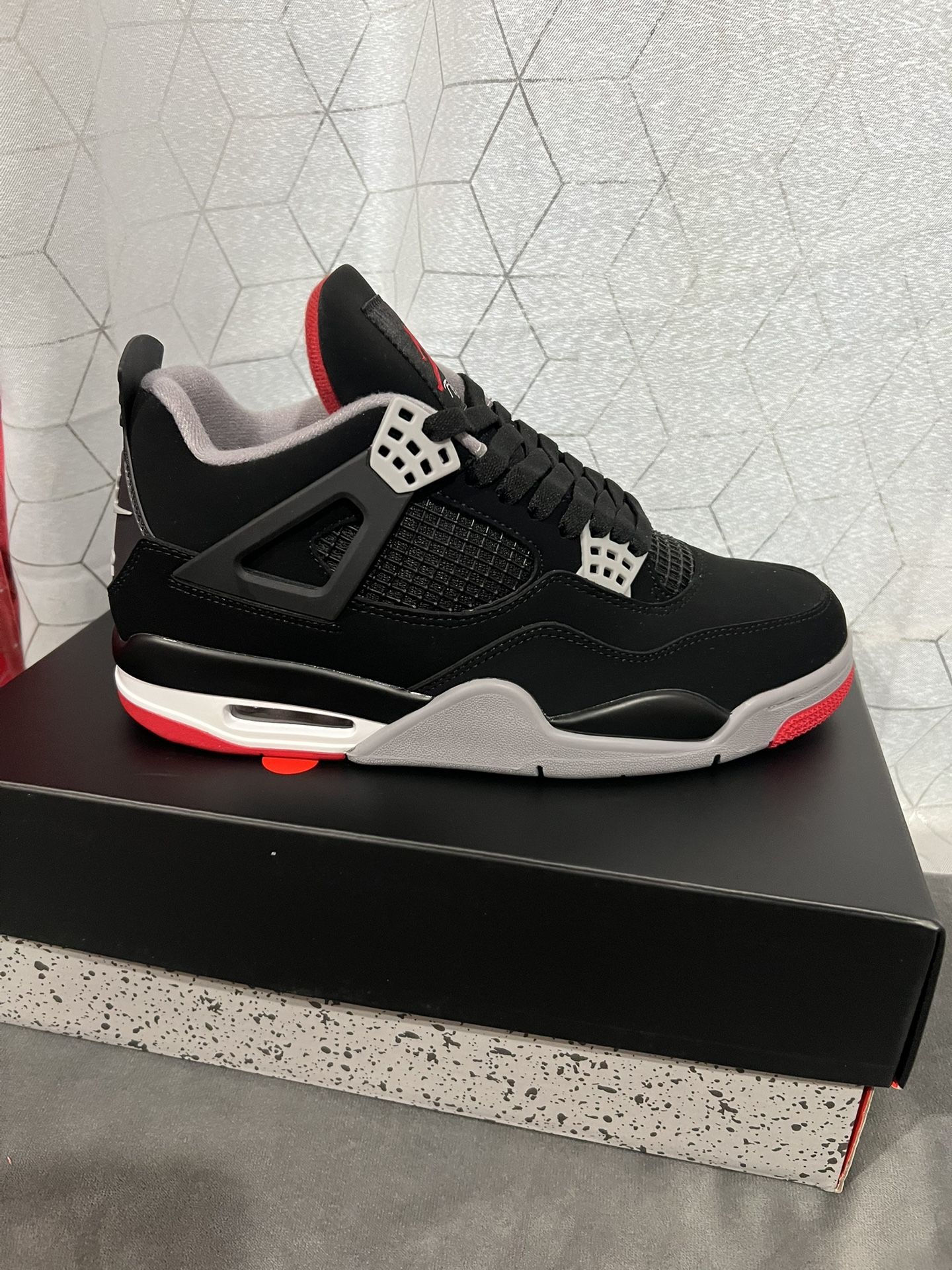 Jordan Men Size 7.5, 8, 8.5, 9, 10, 10.5, 11, 13