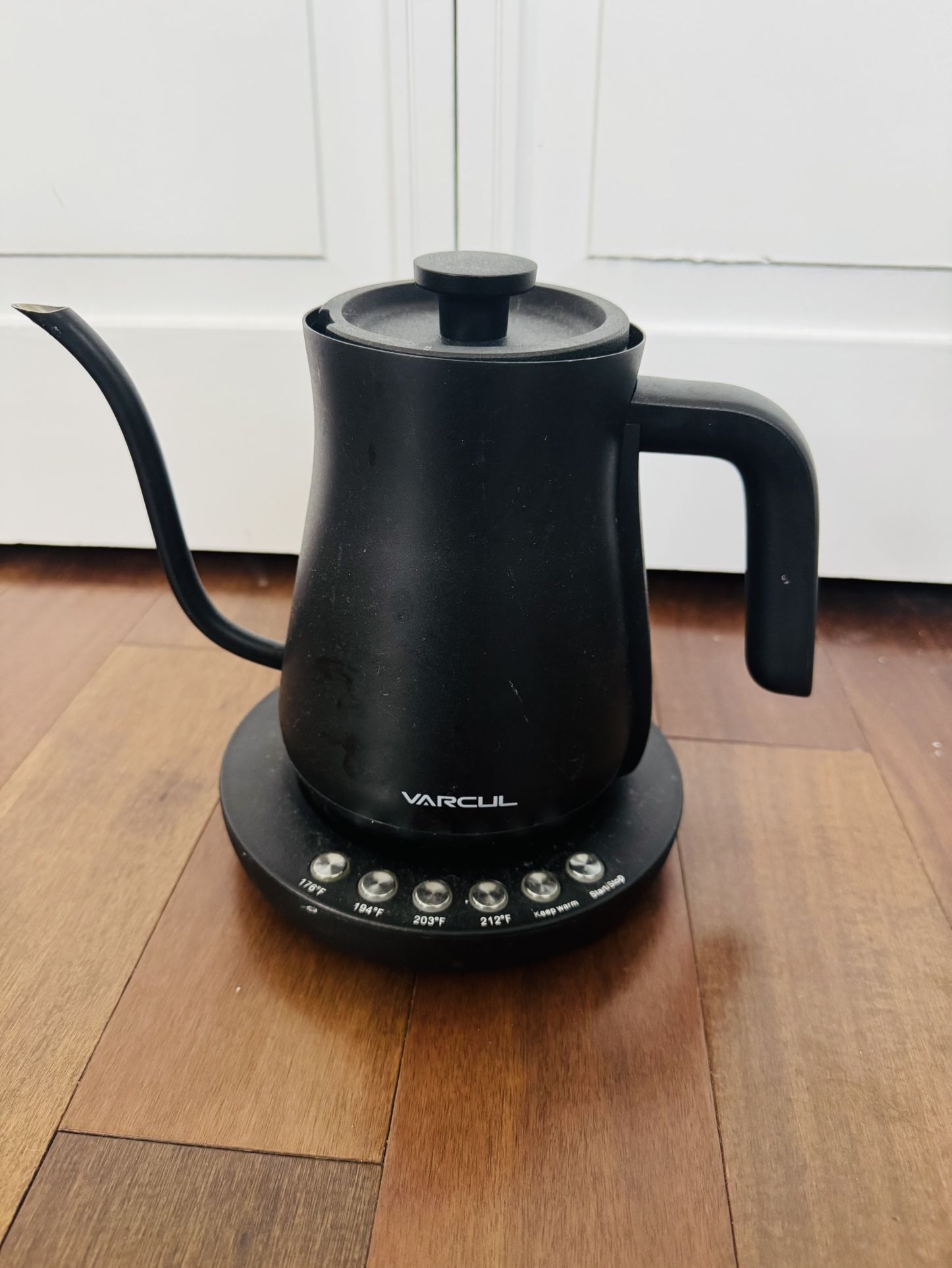 Electric Gooseneck Kettle, VARCUL Pour Over Kettle for Coffee Tea Brewing, Stainless Steel Inner Lid & Bottom, 2H Temperature Holding, Auto Shut-Off P