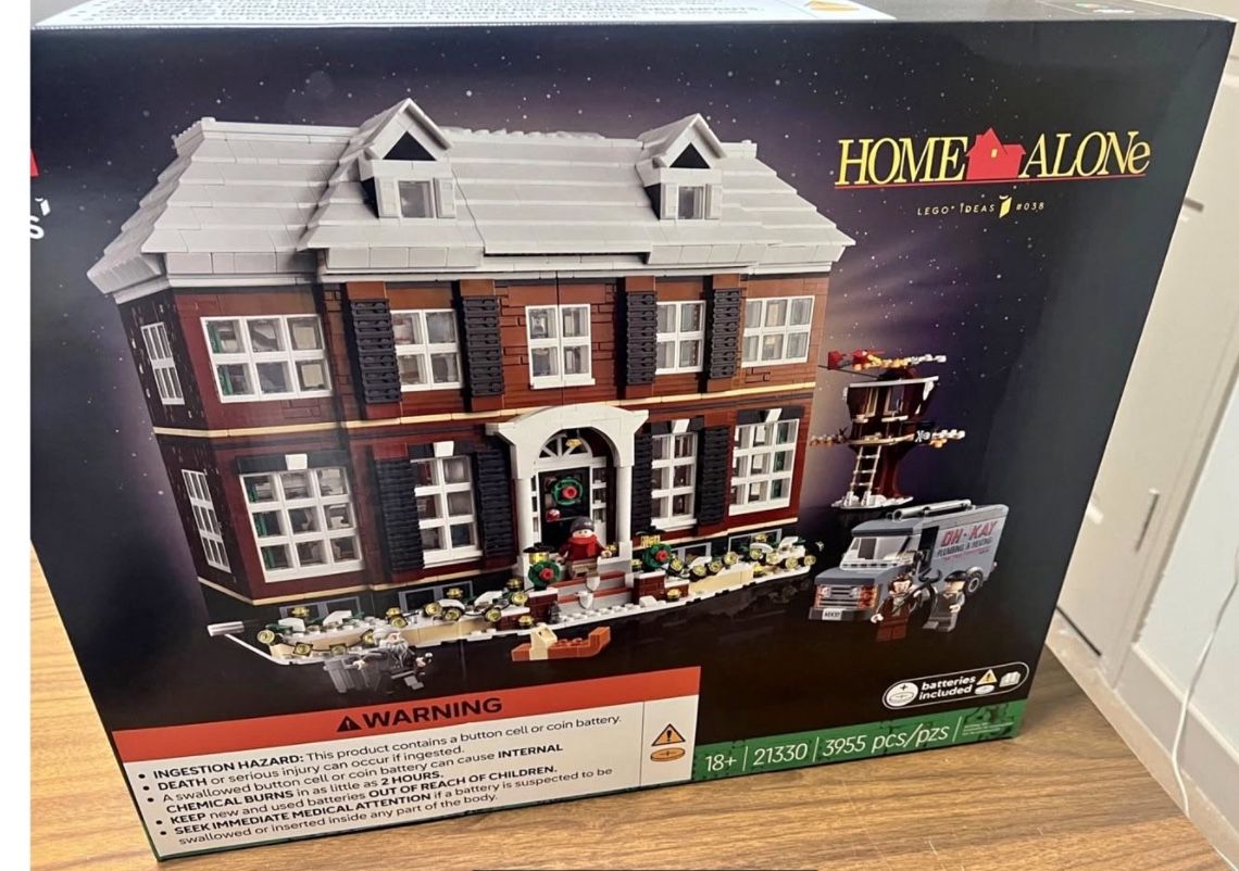 Home Alone Lego Set