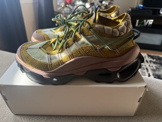 Nike Air Max Flyknit Venture Bronzine Smokey Mauve (Women's)