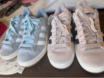Girls shoes size 4