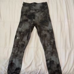 Grey and black workout leggings