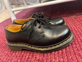 Dr. Martens 1461 Oxford shoes