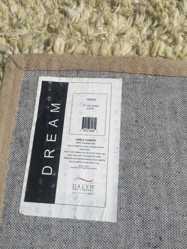 5x8 rug $40