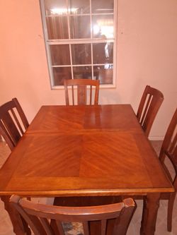 Dining table with 6 chairs