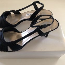 Ladies Black Silk Dress Shoes