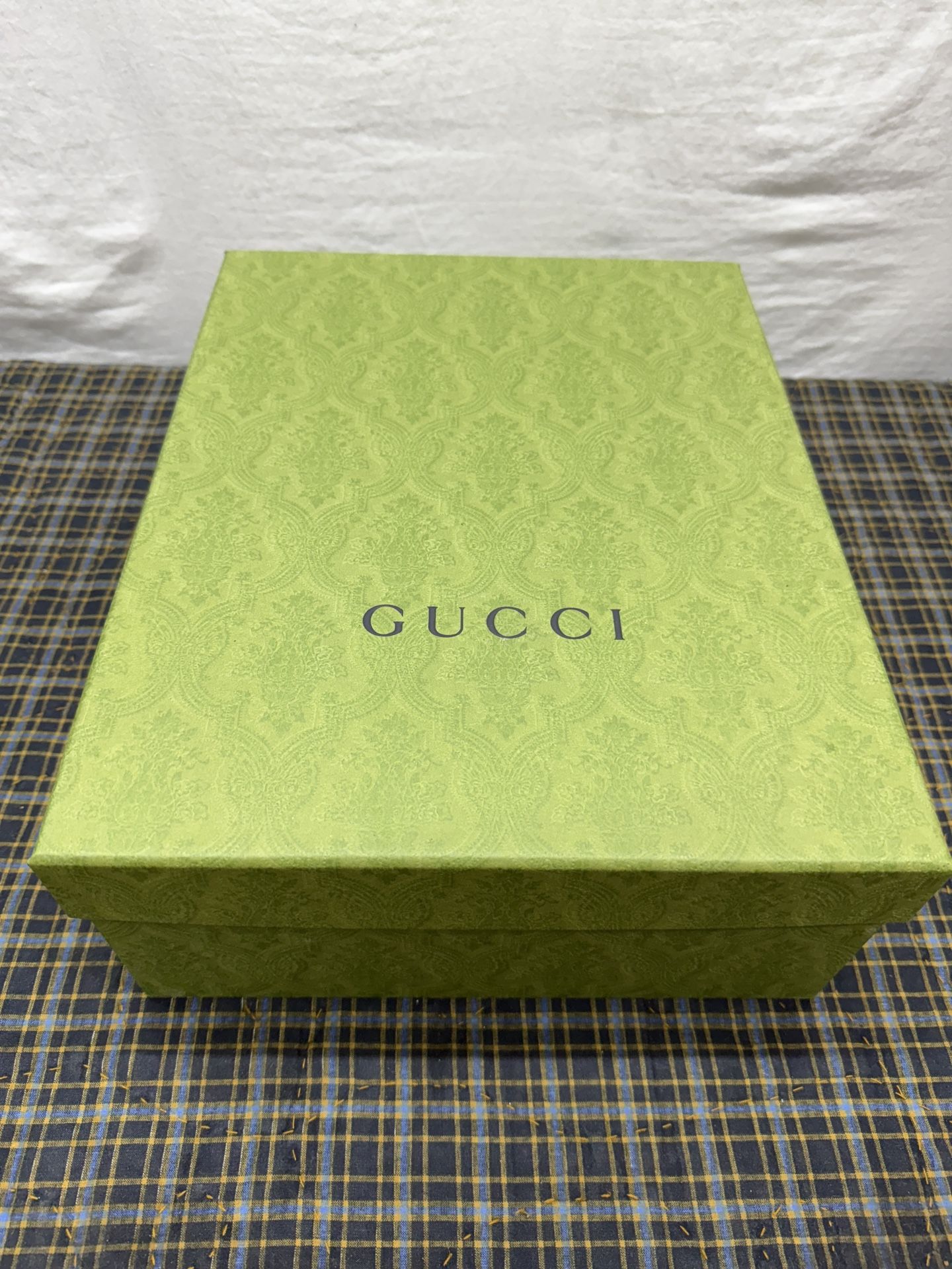 Gucci Empty Green Shoes Box 14.5” x 11.5 ” x 5.5 ”