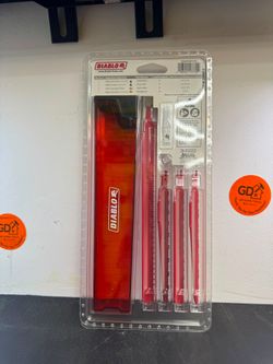Diablo 5-Piece Carbide Reciprocating Saw Blade Set - Modelo DS005SPCFA / DS005SC