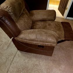 used recliner 