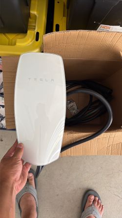 Tesla charger