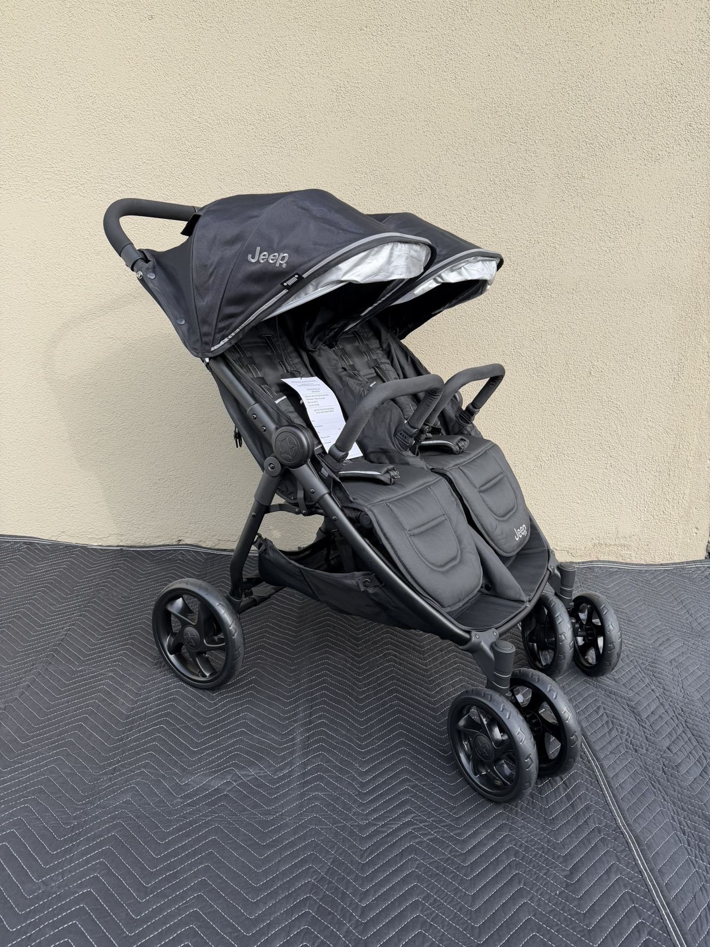 Jeep Destination Double Stroller / Side By Side 