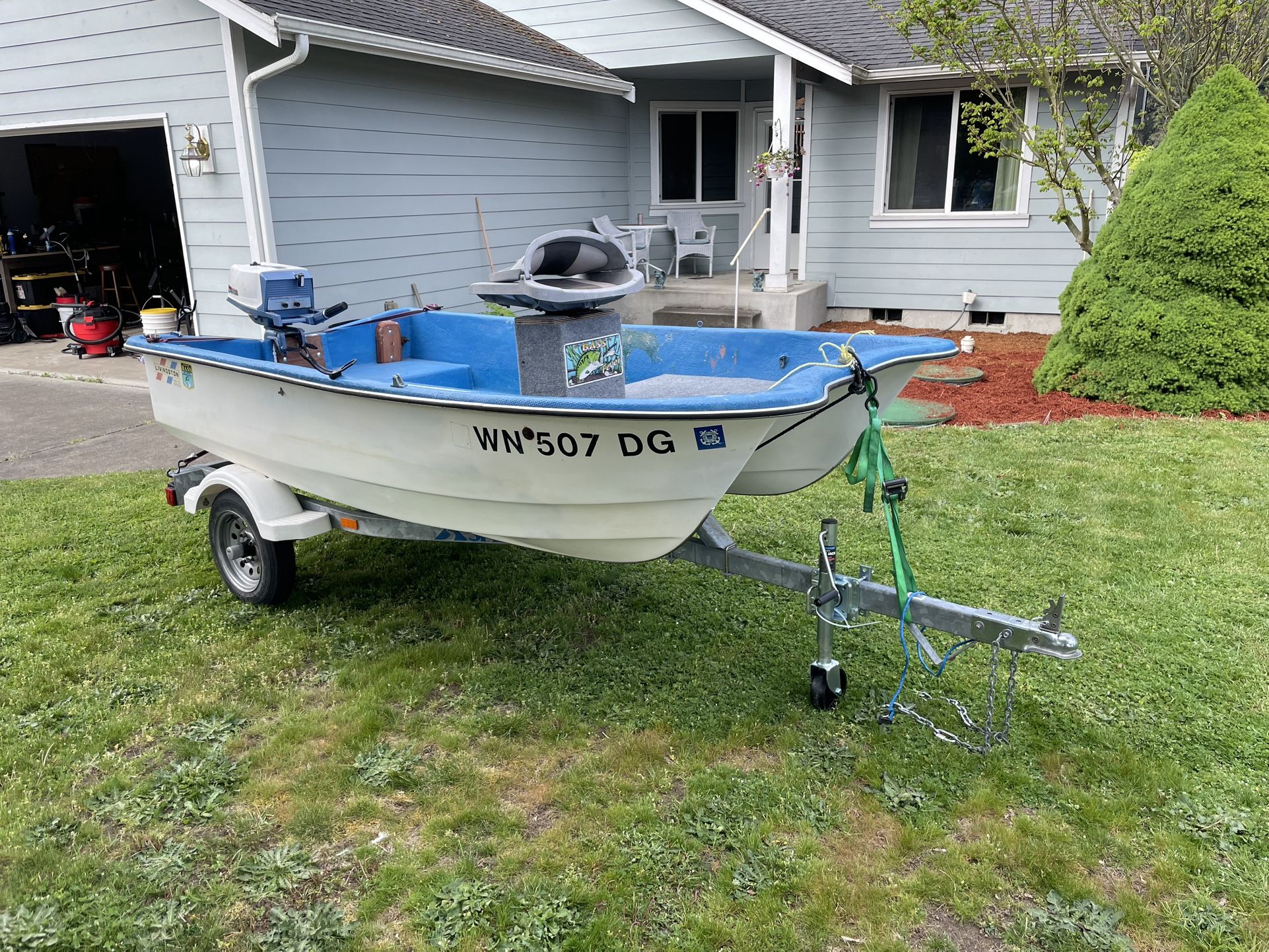10’ Livingston W Small Outboard