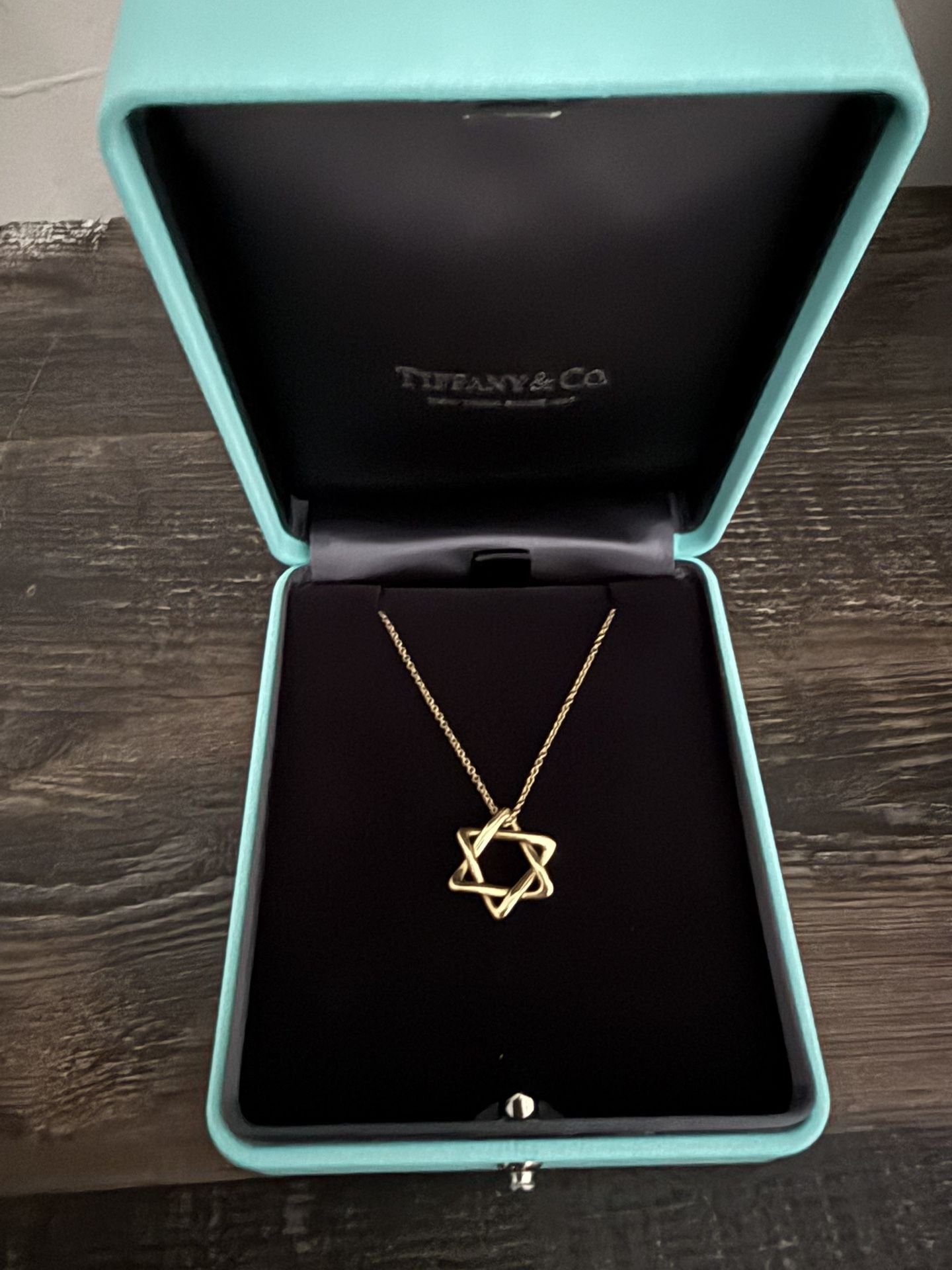 Tiffany Elsa Peretti 18k Gold Star of David Pendant (18mm) + 16inch Chain