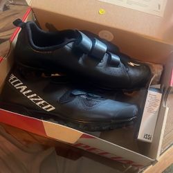 Specialized Bike Shoes Sz 11 With Clips Added 