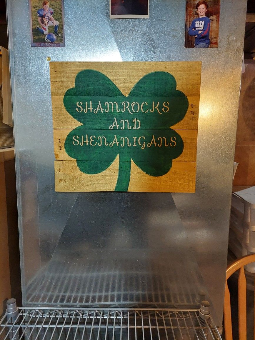 Rustic St. Patrick's Day Wall Decor