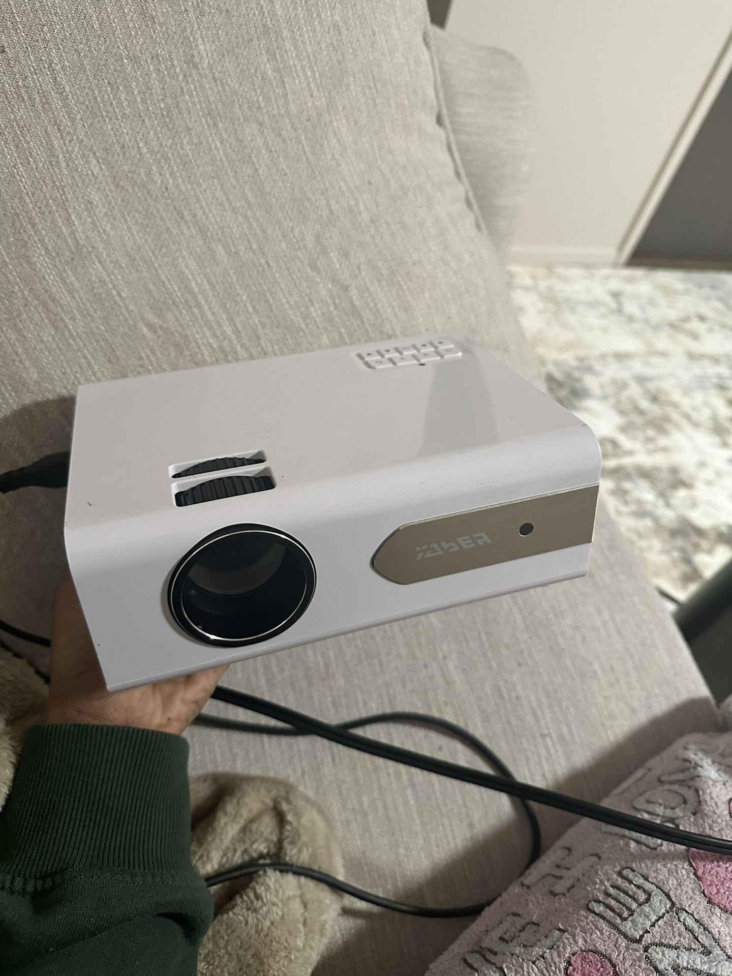 Yaber V3 Projector Bluetooth