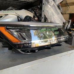 2016-2019 Vw Passat Headlight Passenger