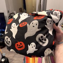 Small Glow In The Dark Halloween Table Cloth 