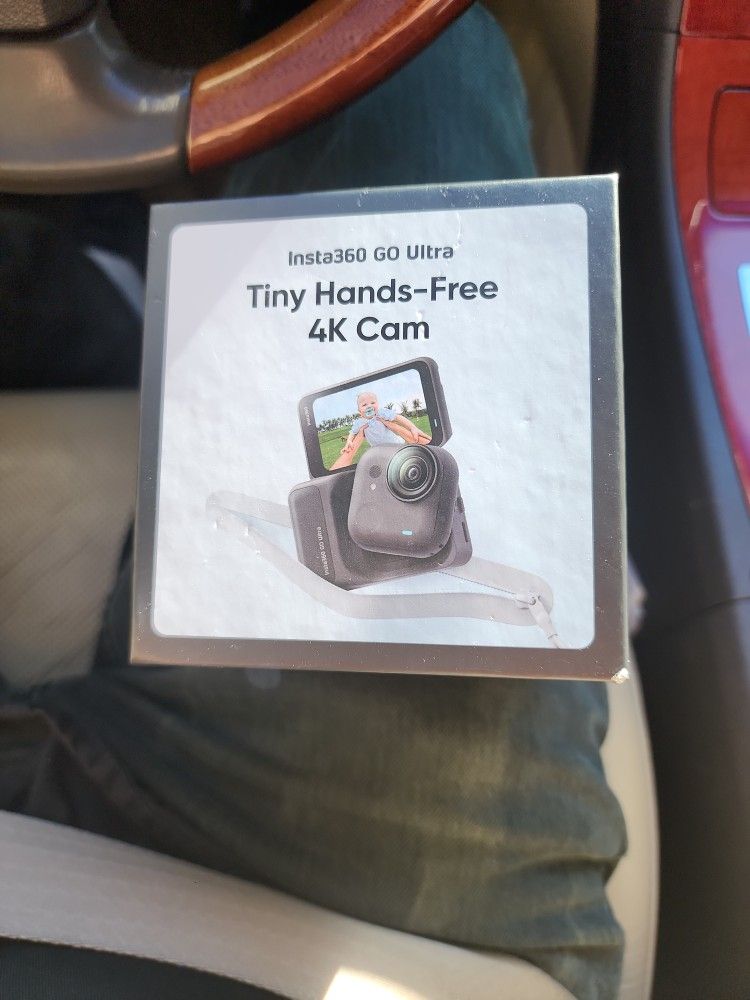Insta360 Go Ultra