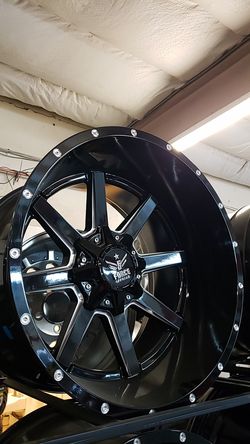 20x12 Force F13 Black and milled