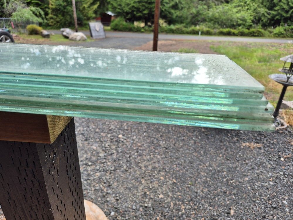 6 Glass Shelves