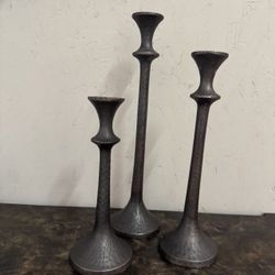 Crate & Barrel Emmett Hammered Metal Taper Candle Holders – Set of 3