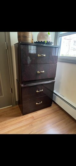 Bedroom Set HAS TO GO 