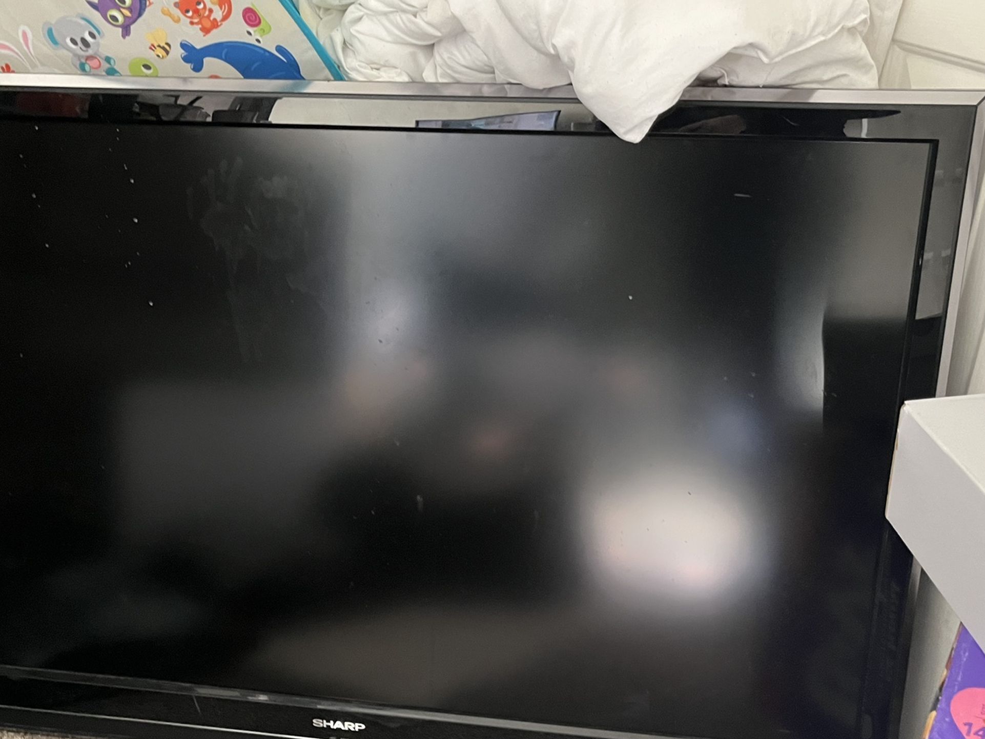 CHEAP TV WORKING