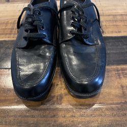 Vintage genuine leather men’s shoes