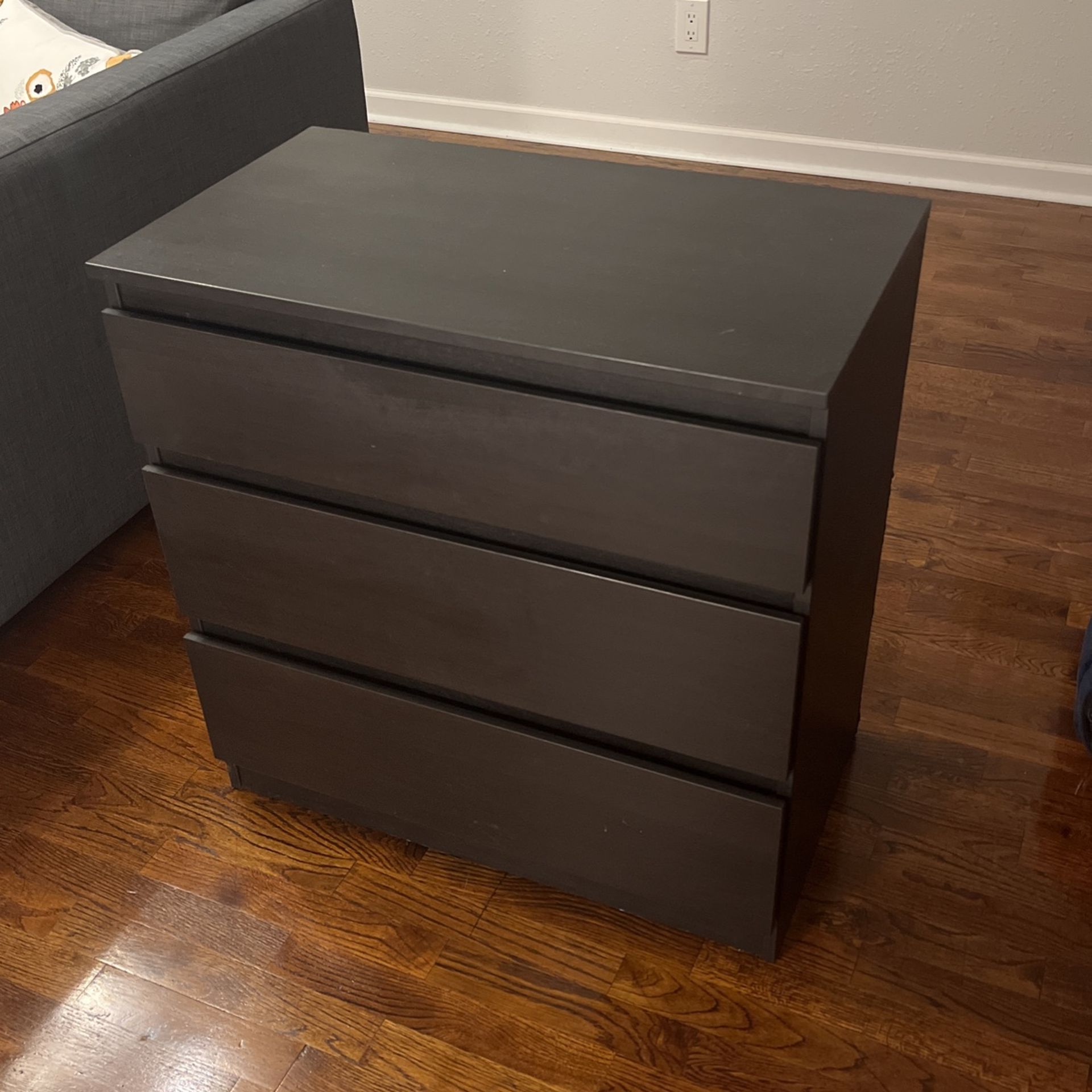 Black Malm Dresser for Sale in WA OfferUp