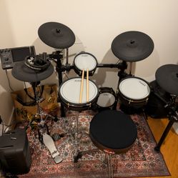 Electronic Drums. Alesis Strata Core. 1 Years Use