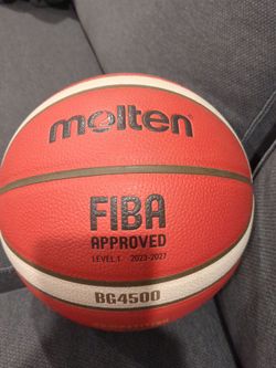Molten Fiba basketball