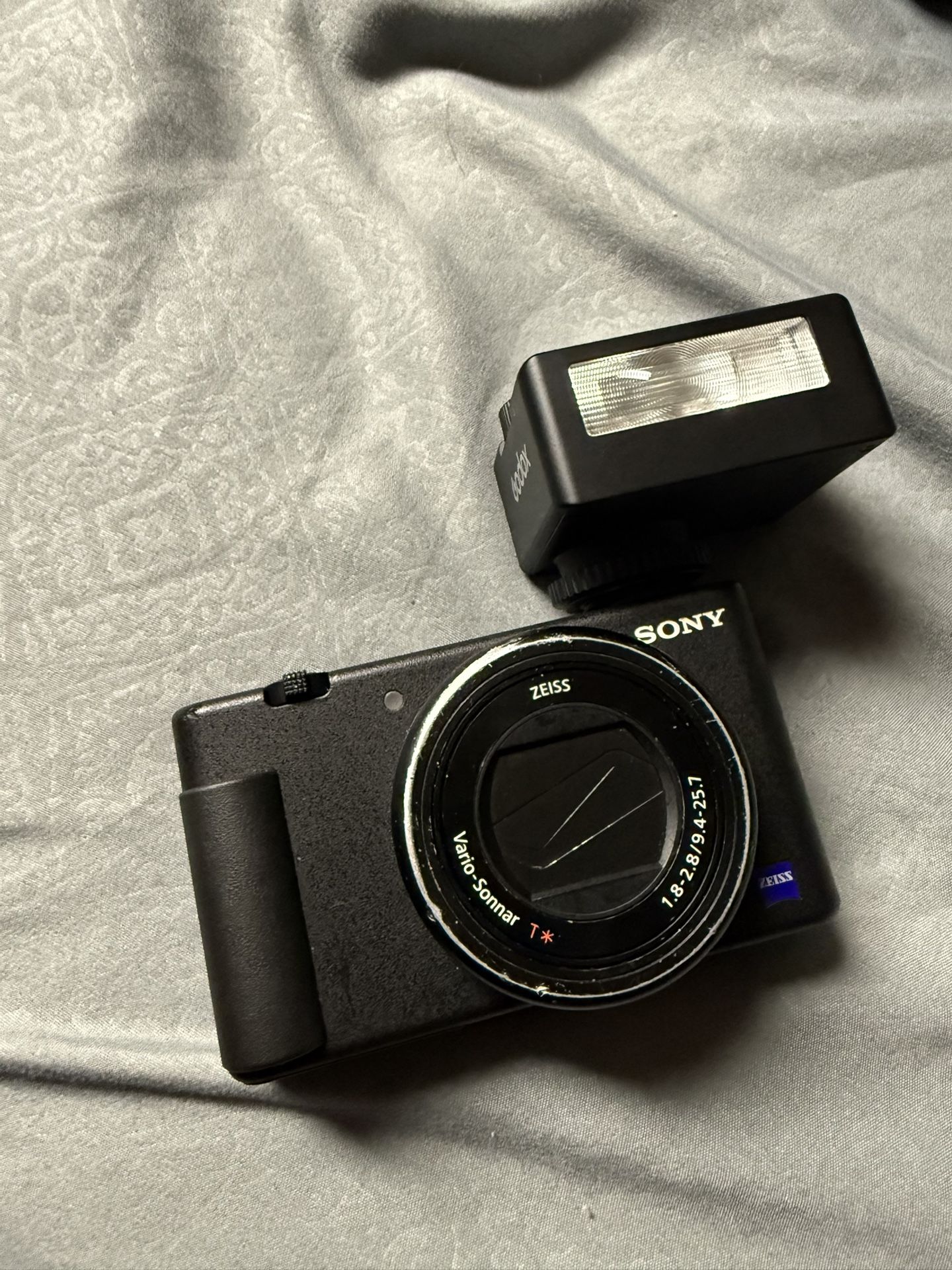 Sony Zv-1