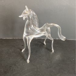 Blown glass horse figurine. 6 inches tall