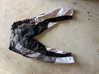 Dirt bike riding pants