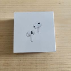 Wireless Bluetooth earbuds 