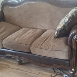 Couch And Large Chair Table