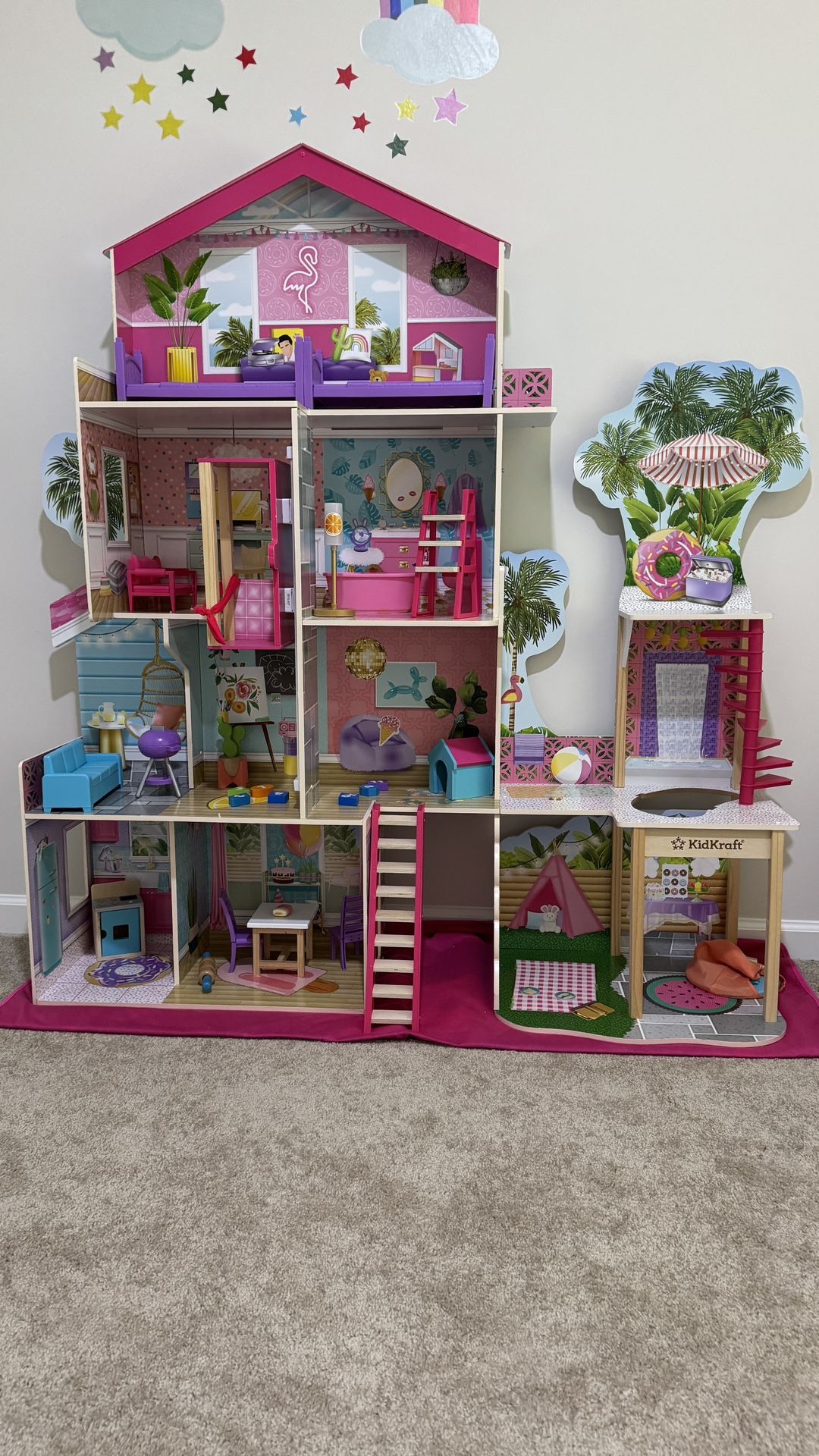 Kidkraft Poll Party Mansion Dollhouse