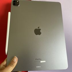 Apple IPad Pro 12.9” 6th Generation (M2 chip / Liquid XDR display/ 2022 ) 128GB with keyboard, pen & Accessories (1TB $1099) 