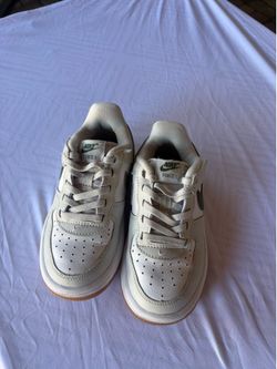Nike shoe size 11C (kids)