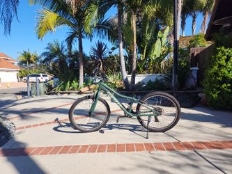 Kids Bike Comes With Cool Lights