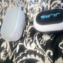 Bluetooth portable speakers JBL in blue silver