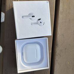 AirPod 4s