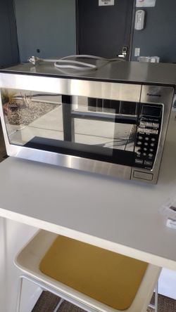 Large Microwave 22cubic