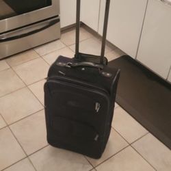 Samsonite Rolling Luggage 24 In High 10 In Thick 15 In Wide