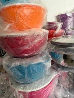 Tazones de Tupperware,nuevos tengo de 14 L de 12L de 8L y 4 1/2