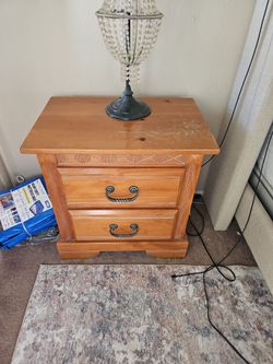 2 wood night stands