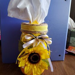 Hand Made Sunflower Tissue Holder