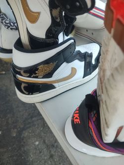 Man- woman- kids shoes