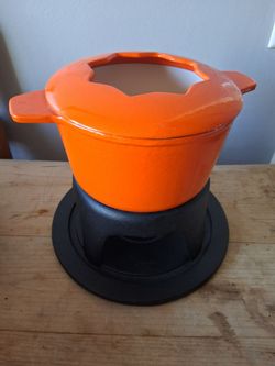 RACHEL REY CAST IRON FONDUE POT, PORCELAIN ENAMEL